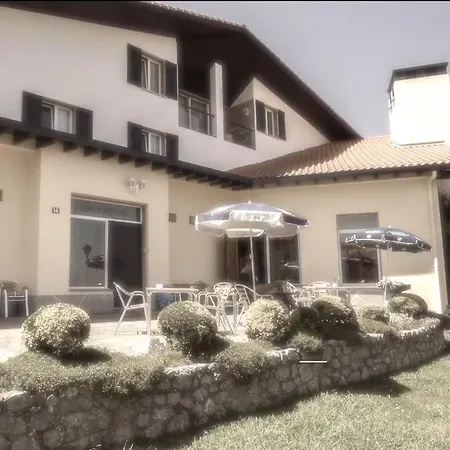Hotel Ermintxo Ea