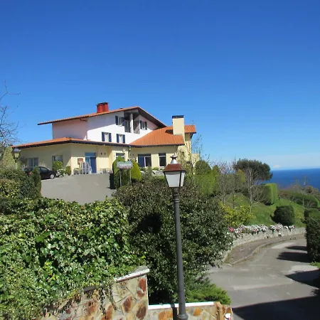 Ermintxo Hotel *