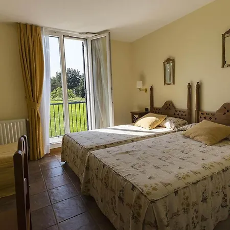 Ermintxo Hotel *