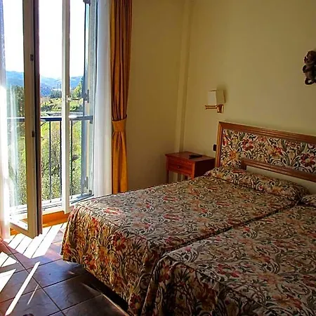 Hotel Ermintxo *